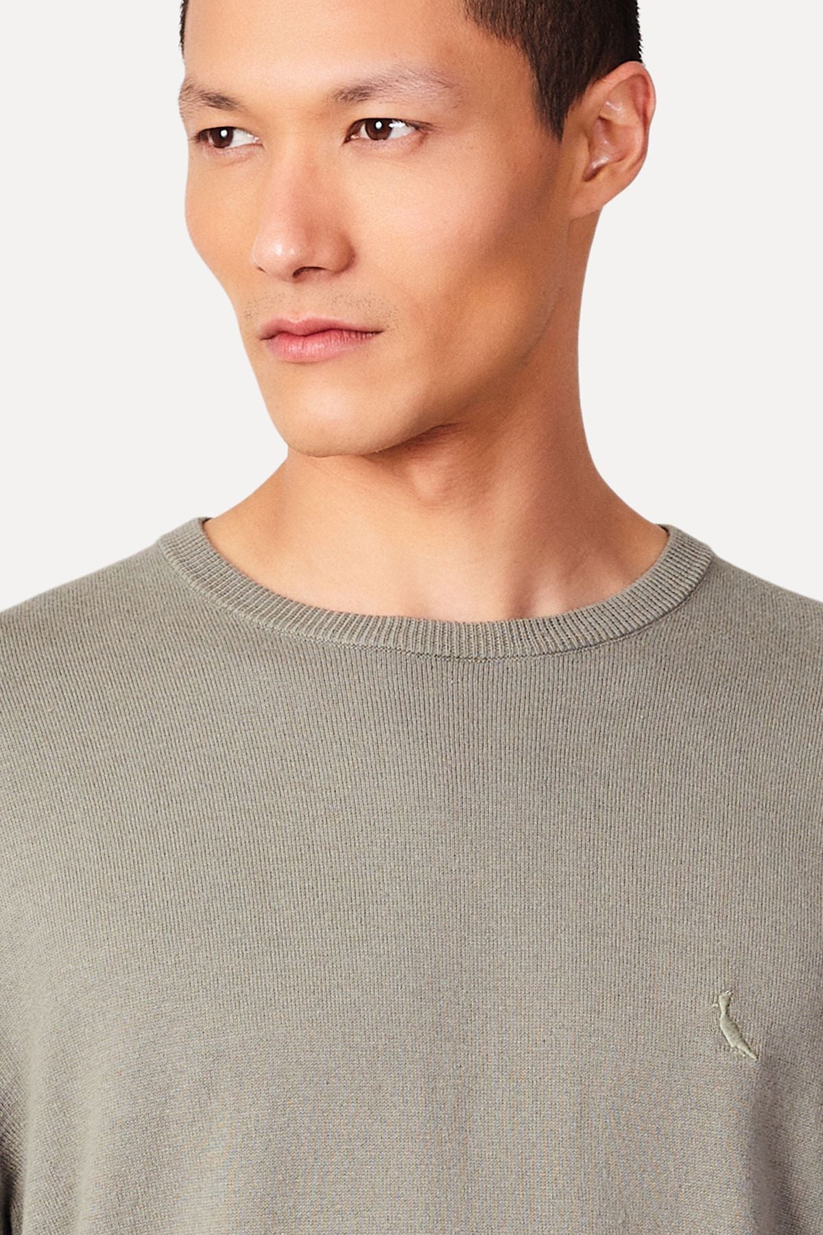 tricot basico gola careca