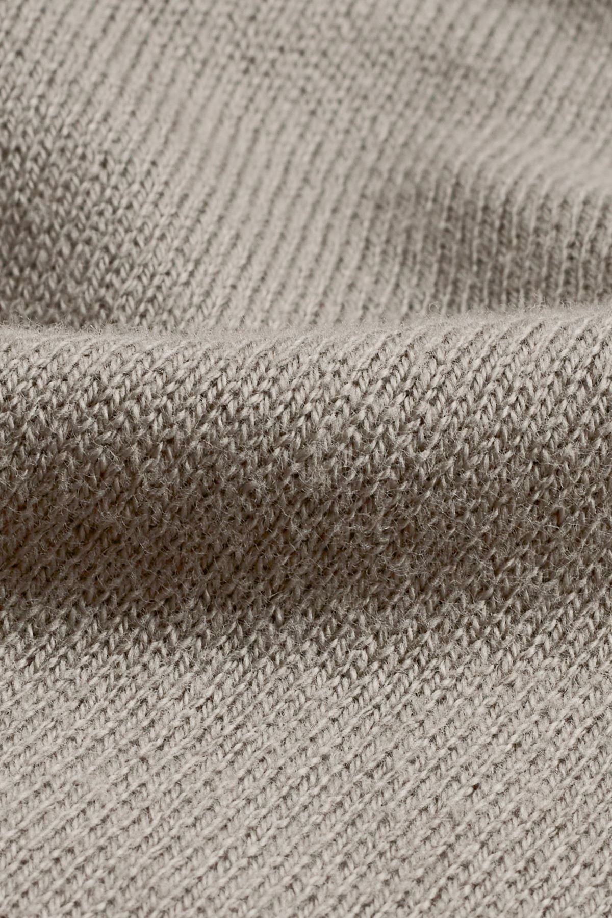 tricot basico gola careca