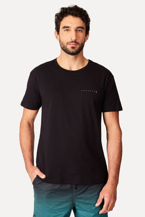 camiseta logo minimal gold