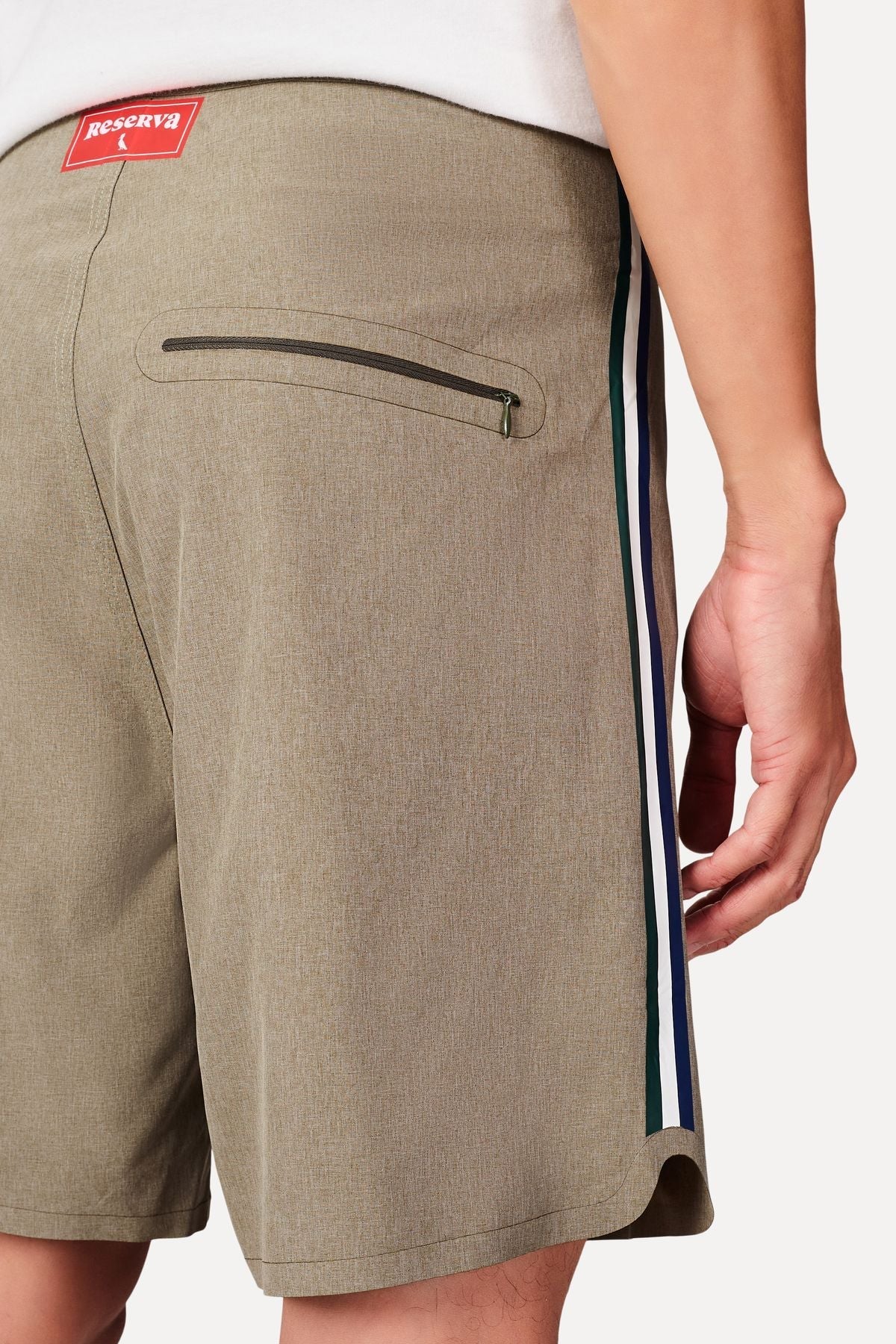 short pena listra lateral