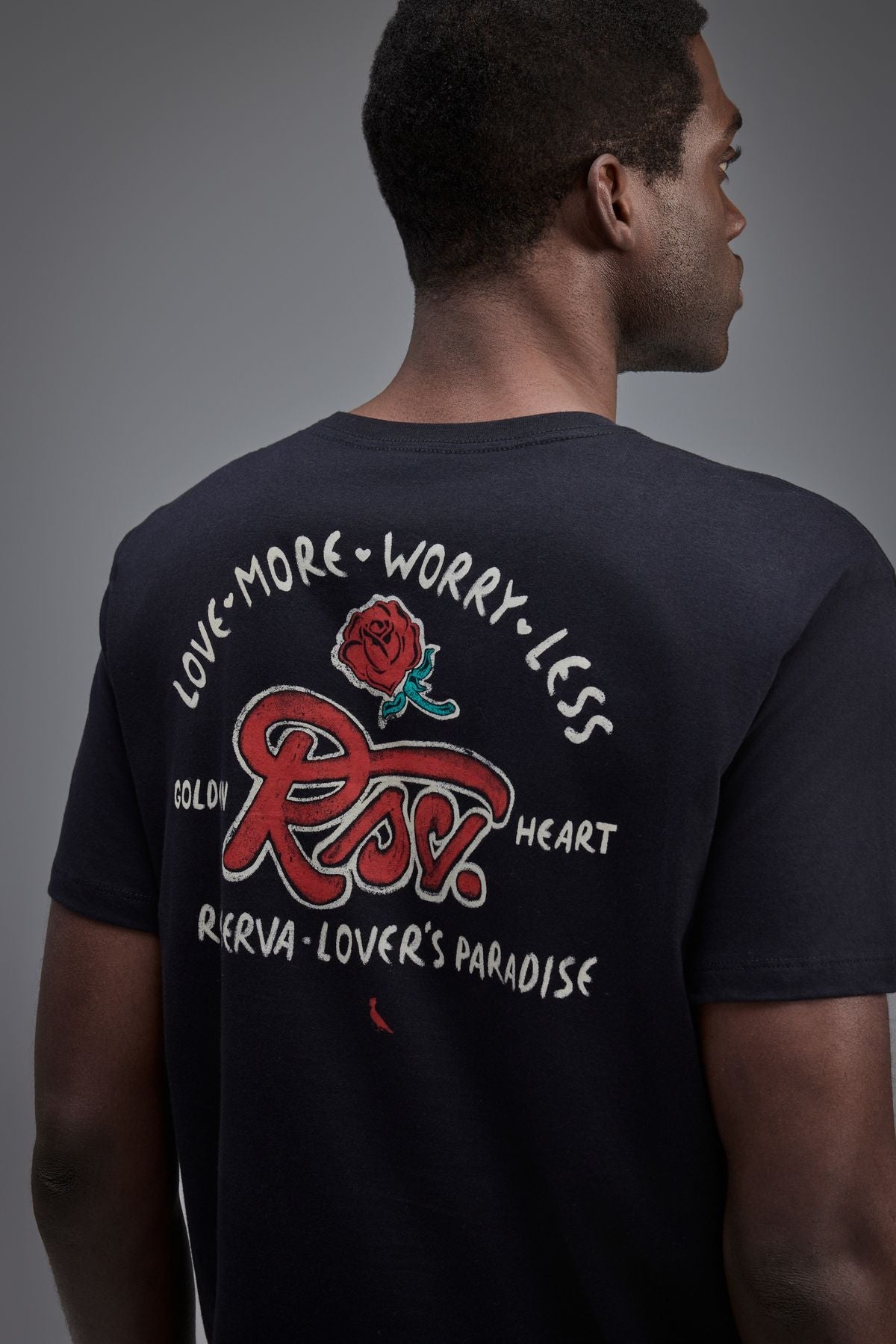 camiseta estampada lovers paradise