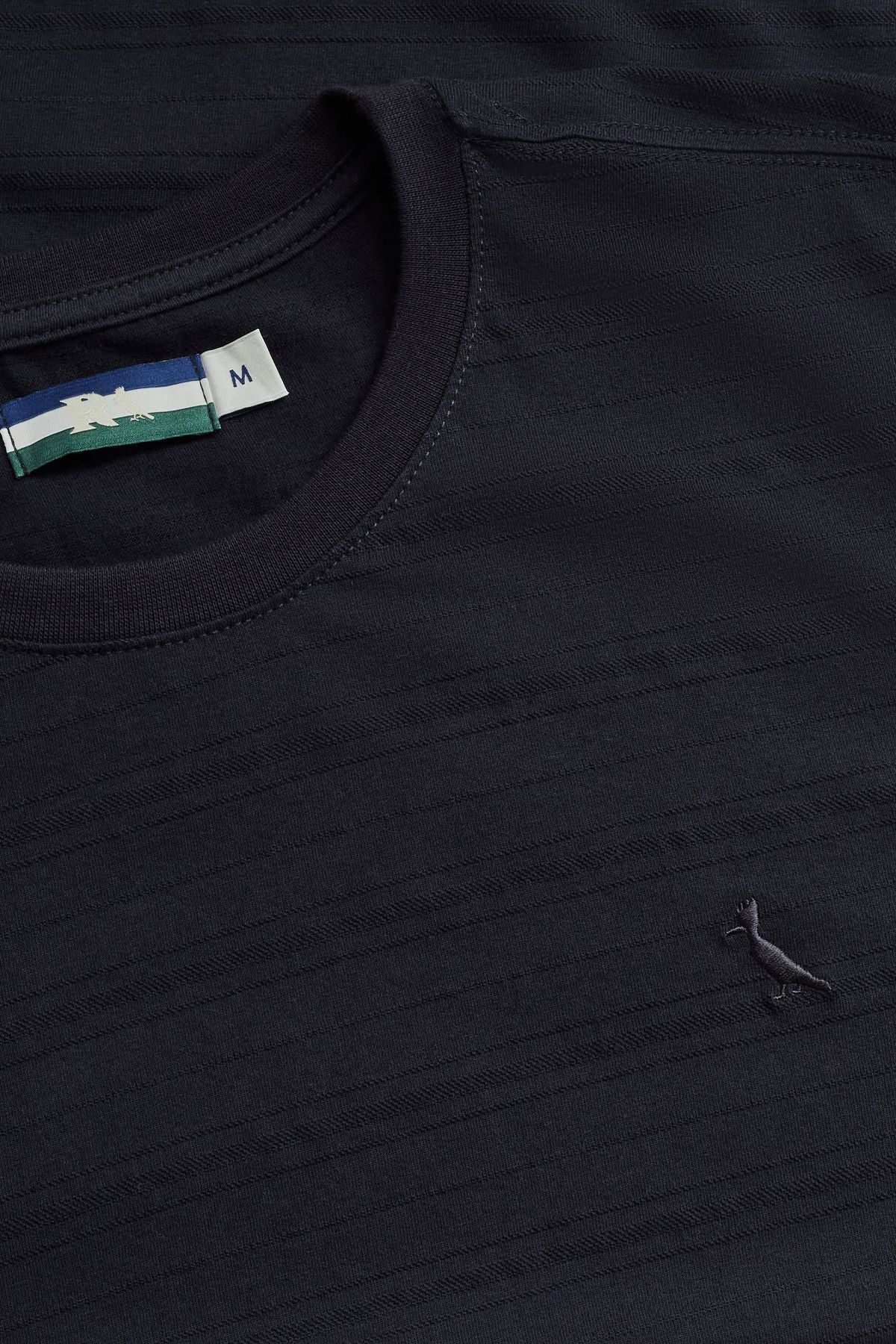 camiseta slim noah
