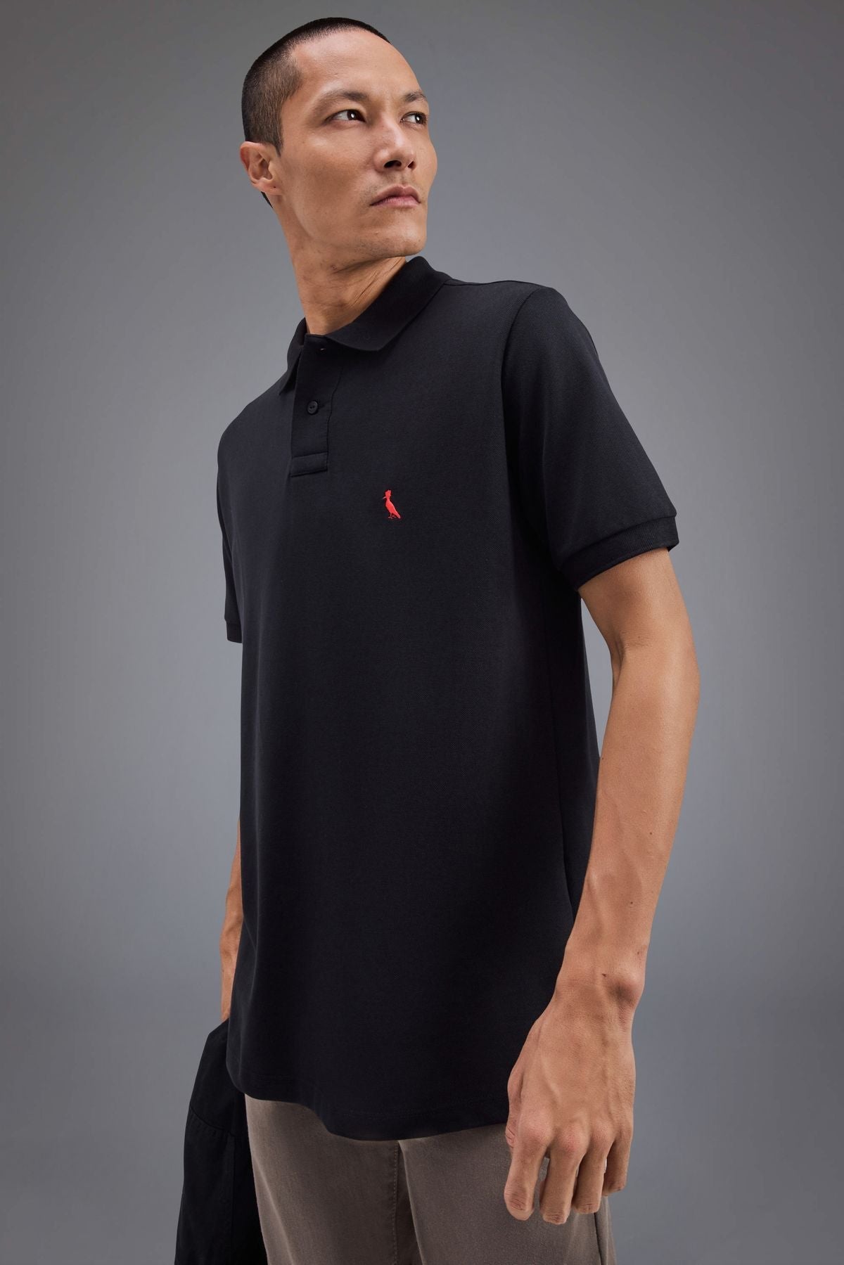 polo picapau bordado brasa